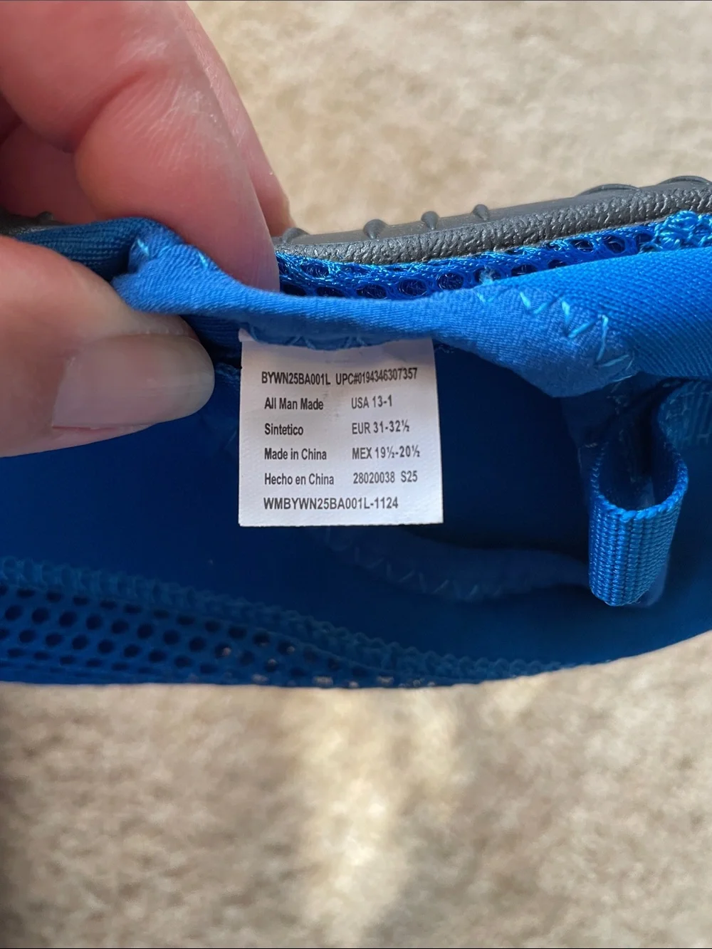 Wonder Nation Boys water shoe